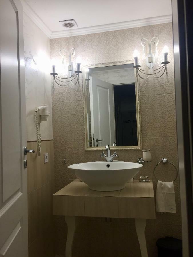 Timotei Apartment Sibiu Buitenkant foto
