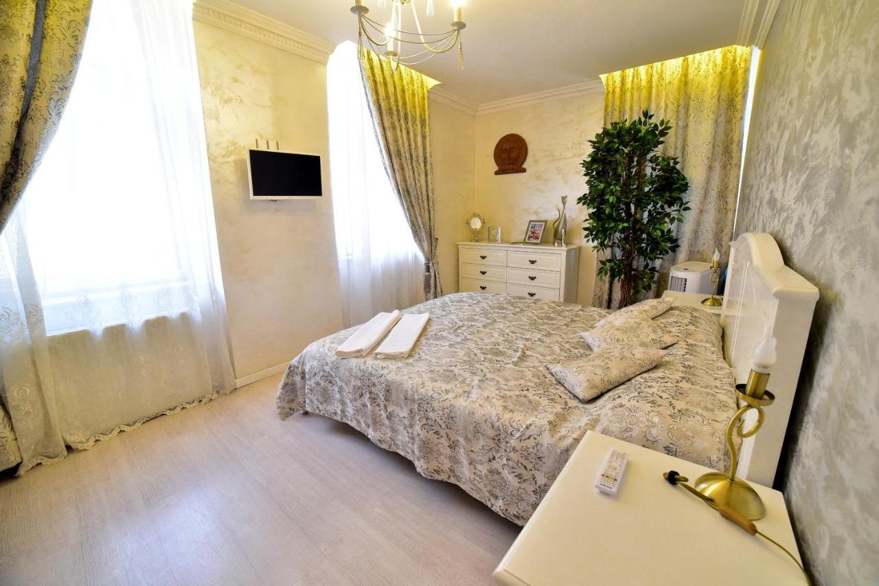 Timotei Apartment Sibiu Buitenkant foto